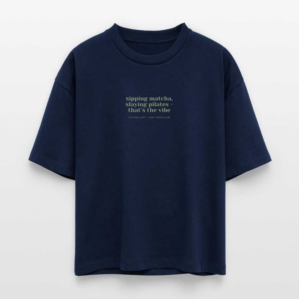 "sipping matcha" boxy T-Shirt - Navy