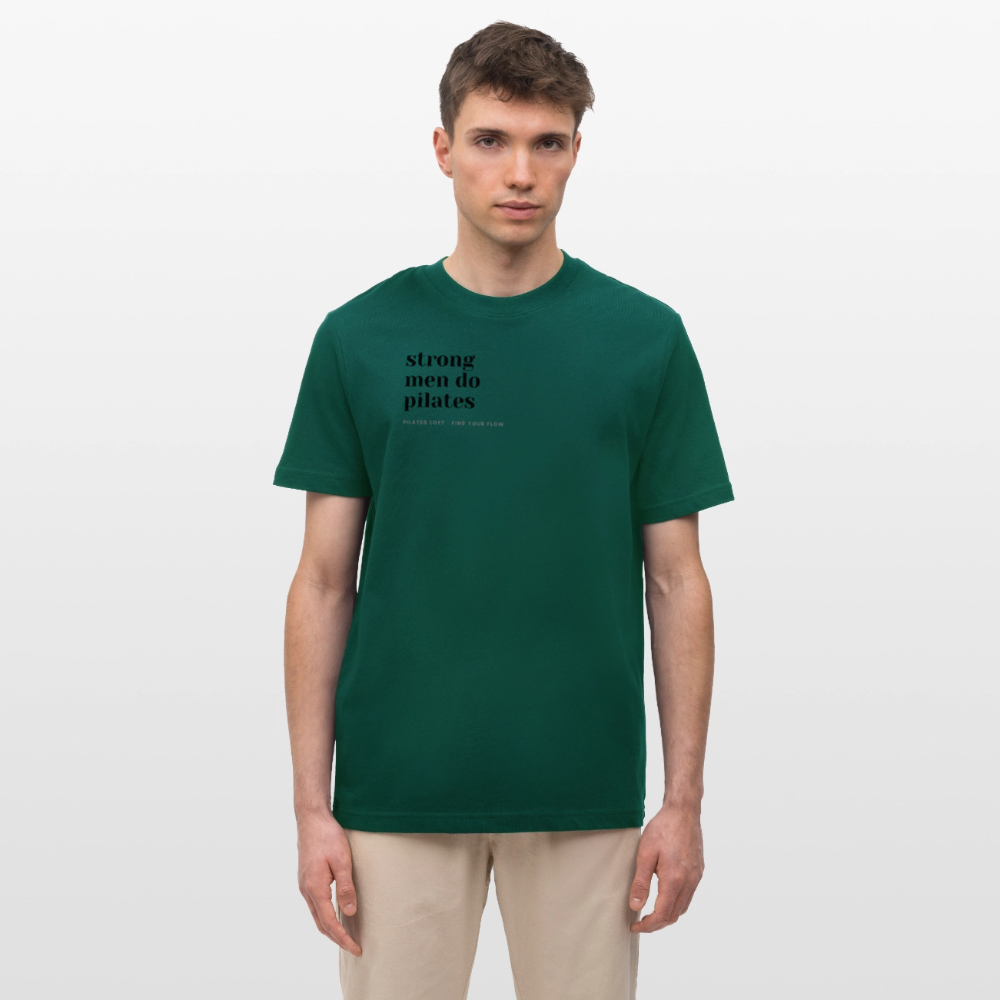„strong men do pilates“ Unisex T-Shirt - Forest